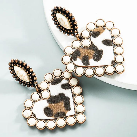 Aretes corazón bohemio blanco