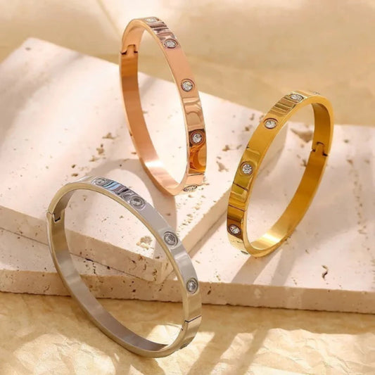 Brazalete rose gold con diamantes