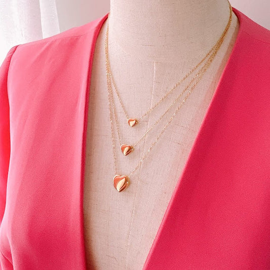 Collar corazones dorados