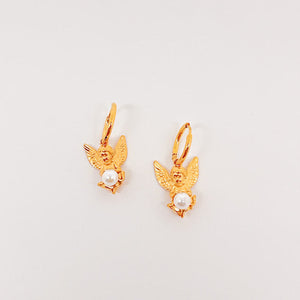 Aretes Angel con perla dorado Aretes Angel con perla dorado
