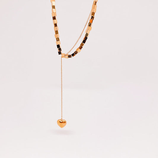 Collar Cubito con corazon dorado