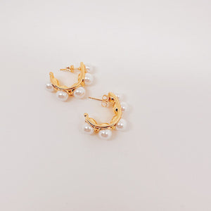 Aretes Sonia con perlas Aretes Sonia con perlas