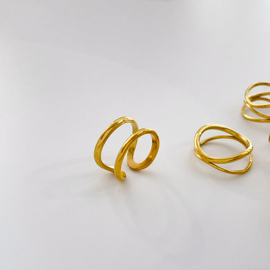 Anillos simples geométricos básico tendencia