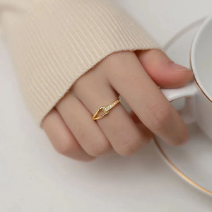Anillo elegante simple romántico circonia Anillo elegante simple romántico circonia