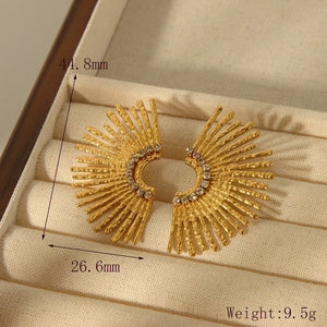 Aretes medio sol estilo etnicos elegantes básicos Aretes medio sol estilo etnicos elegantes básicos