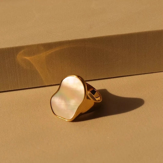 Anillo tendencia madre perla grande estilo chunky