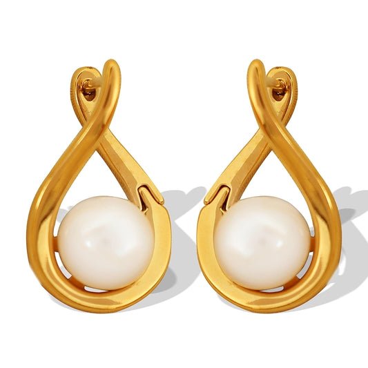 Aretes elegantes con perla en forma de gota