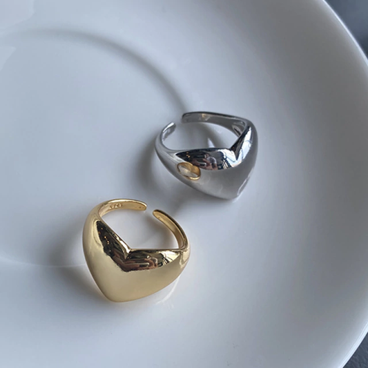 Anillo corazón plateado chunky