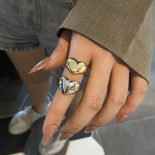 Anillo corazón plateado chunky