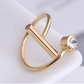 Anillo geométrico con circonia