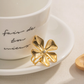 Anillo de flor grande con circonia
