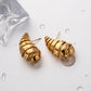 Aretes de gota abierta dorados chapa