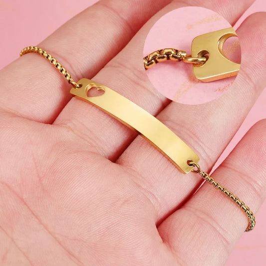 Pulsera ajustable color oro rosa con corazón