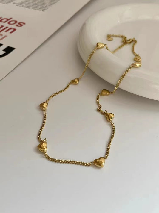 Collar de gargantilla con mini peach heart acero de titanio