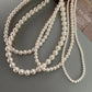 Collares de perlas estilos varios