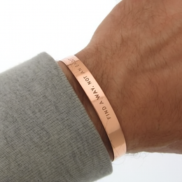 Brazalete hombre color oro rosa personalizable