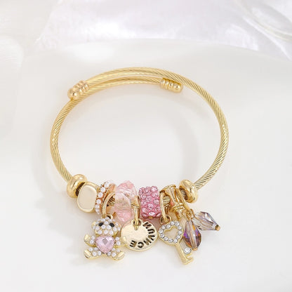 Pulsera charms diversos estilos colores tendencia