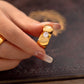 Anillo estilo chunky con piedra cristal