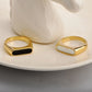 Anillo básico madre perla rectangular básico tendencia