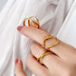 Anillos simples geométricos básico tendencia