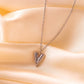 Aretes estilo huggies corazón estrella casual