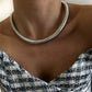 Collar estilo choker básico