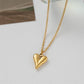 Aretes estilo huggies corazón estrella casual