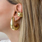 Aretes estilo chunky dorados plateados curvos formal casual