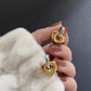 Aretes estilo huggies corazón estrella casual
