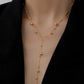 Collar estilo corbatín elegante básico