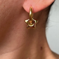 Aretes estilo huggies corazón estrella casual