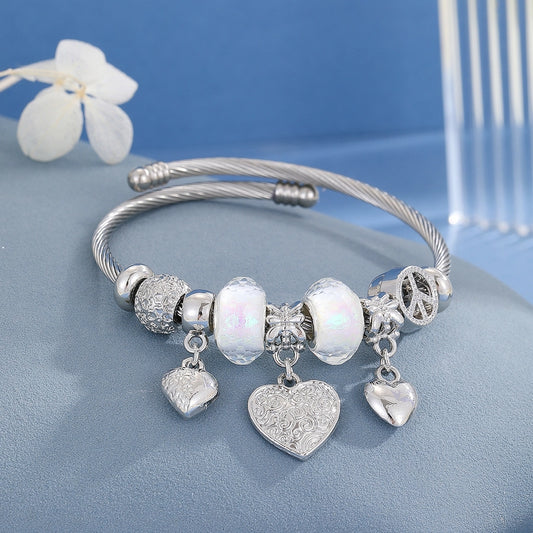 Pulsera charms diversos estilos colores tendencia