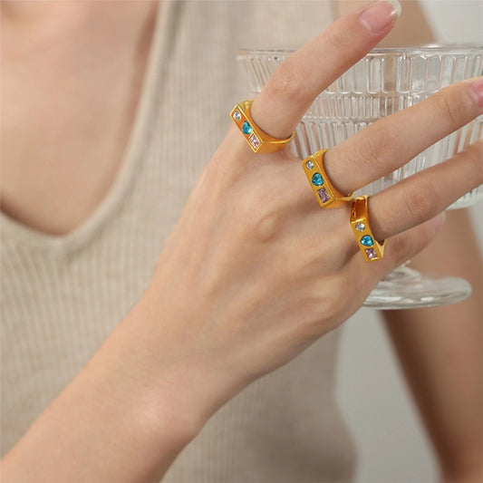 Anillo rectangular con piedras corazón cristal casual formal