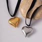 Collar chocker corazón lazo negro